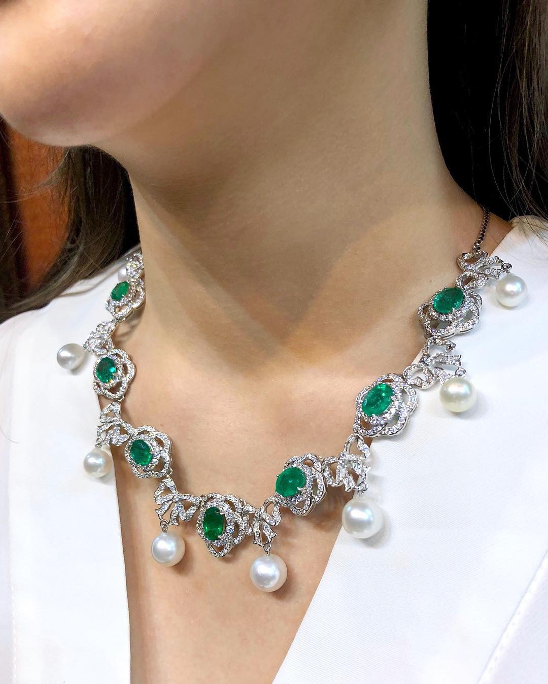 Cute & Lovely! With South Sea Pearls and Genuine Emeralds and Diamonds in bow-design necklace!