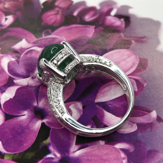 VIVID 4.40TCW Emerald & Diamonds in 18K Solid White gold ring zambian cabochon natural