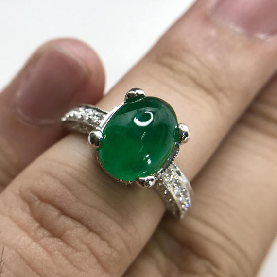 VIVID 4.40TCW Emerald & Diamonds in 18K Solid White gold ring zambian cabochon natural