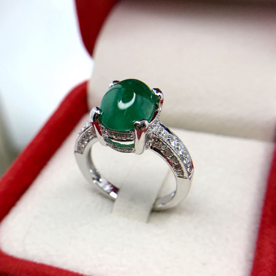 VIVID 4.40TCW Emerald & Diamonds in 18K Solid White gold ring zambian cabochon natural