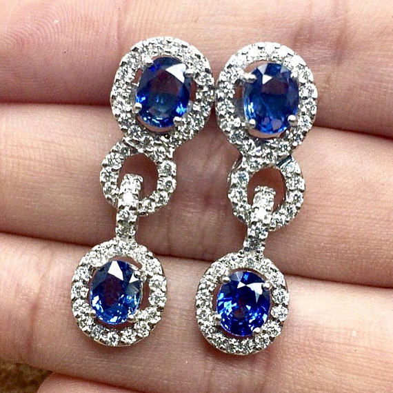 STUNNING 4.70TCW CEYLON Blue Sapphire & diamonds in 18K solid white gold earrings natural