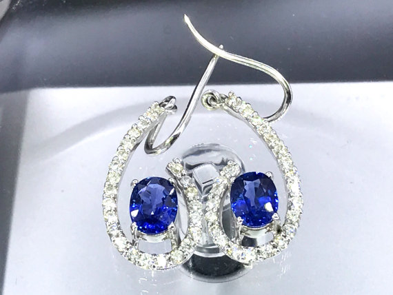 GORGEOUS 4.33TCW CEYLON Blue Sapphire & VVS Diamonds in 18K solid white gold earrings drop dangle handmade