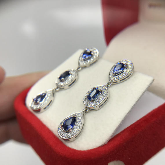 STUNNING 3.32TCW CEYLON Blue Sapphire & diamonds in 18K solid white gold earrings natural chandelier