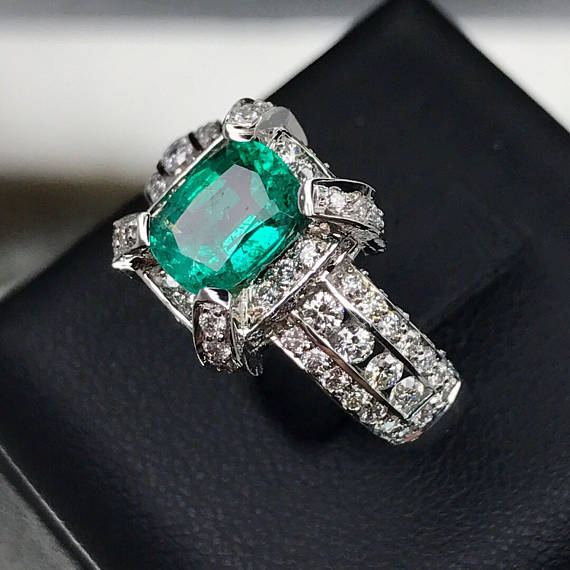 EXQUISITE 3.12TCW EMERALD & Diamonds in 18K solid white gold ring engagement natural