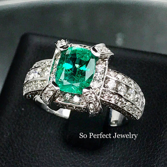 EXQUISITE 3.12TCW EMERALD & Diamonds in 18K solid white gold ring engagement natural