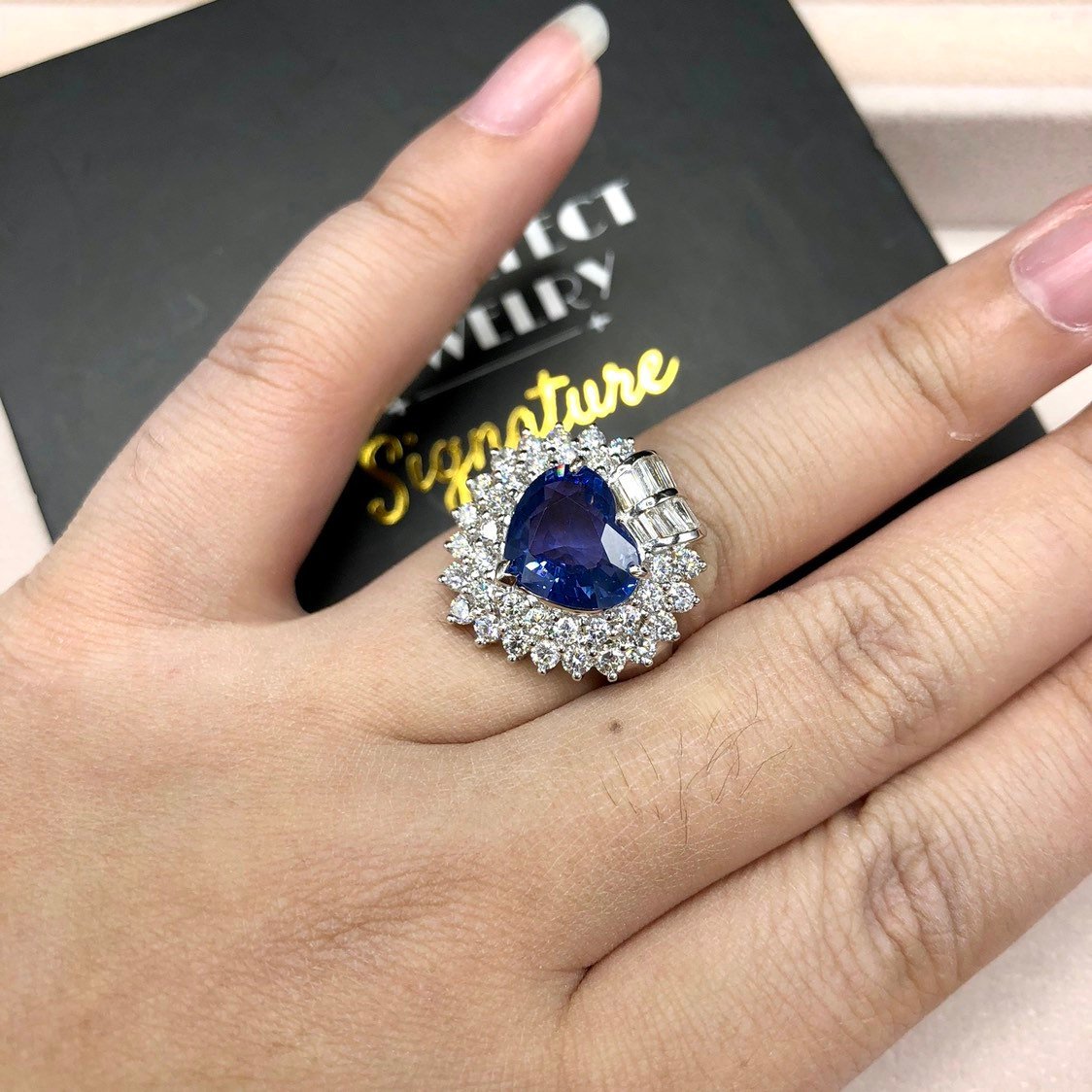 CEYLON! 6.93TCW Blue Sapphire & Diamonds in 18K solid white gold ring engagement vintage clean wedding natural genuine cornflower heart