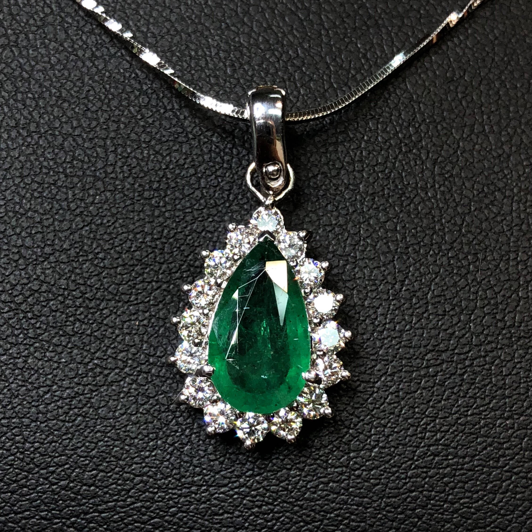 TOP-GREEN 2.95TCW Emerald VS Diamonds 18K white gold pendant pear gift Christmas