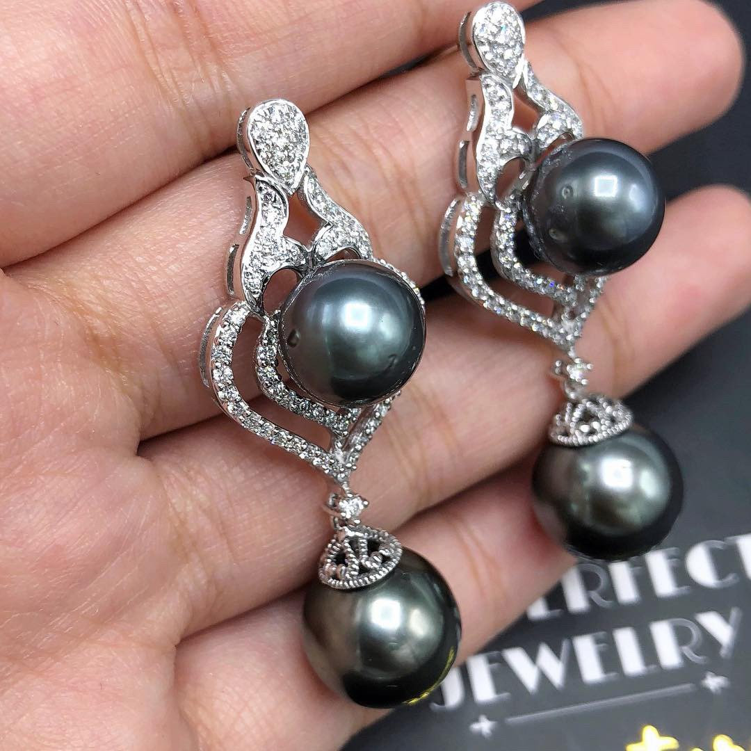 CHANDELIER TAHITIAN Pearls VS Diamonds