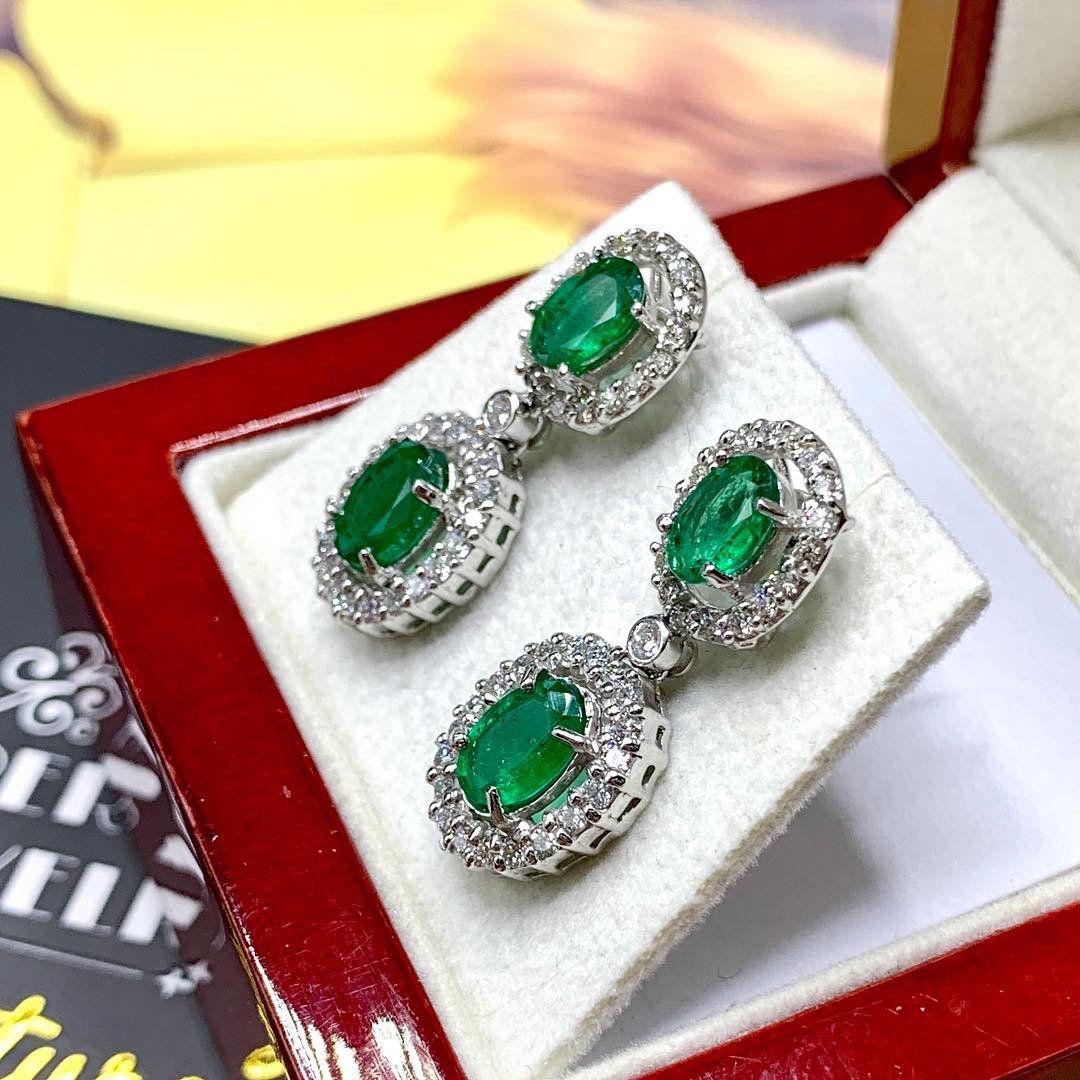 VIVID! 6.78TCW Green Emerald Diamond 18K solid WHITE gold handmade earrings dangle drop white gold chandelier