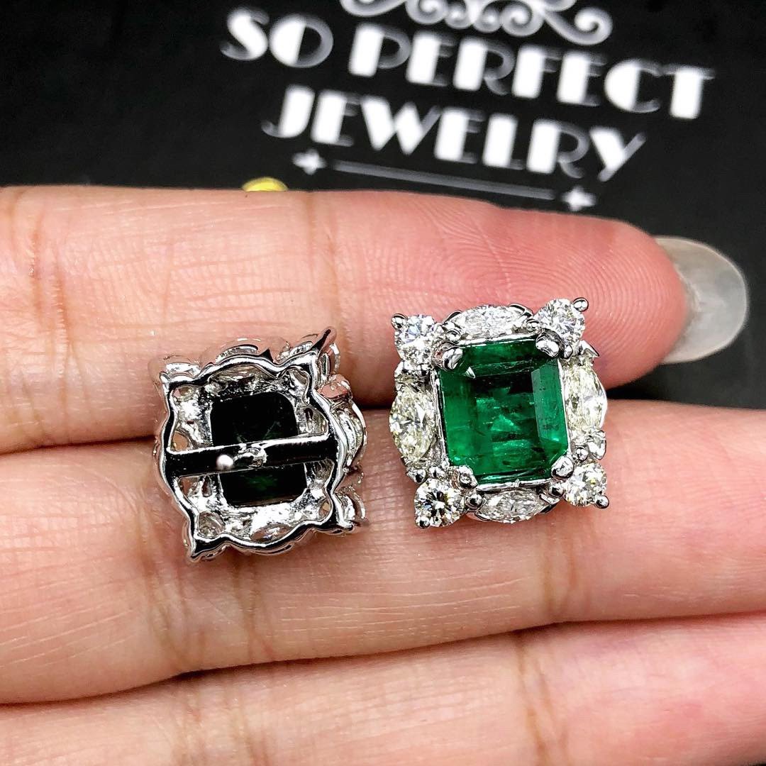 VIVID 7.15TCW Emerald VS Diamonds in 18K solid white gold earrings studs