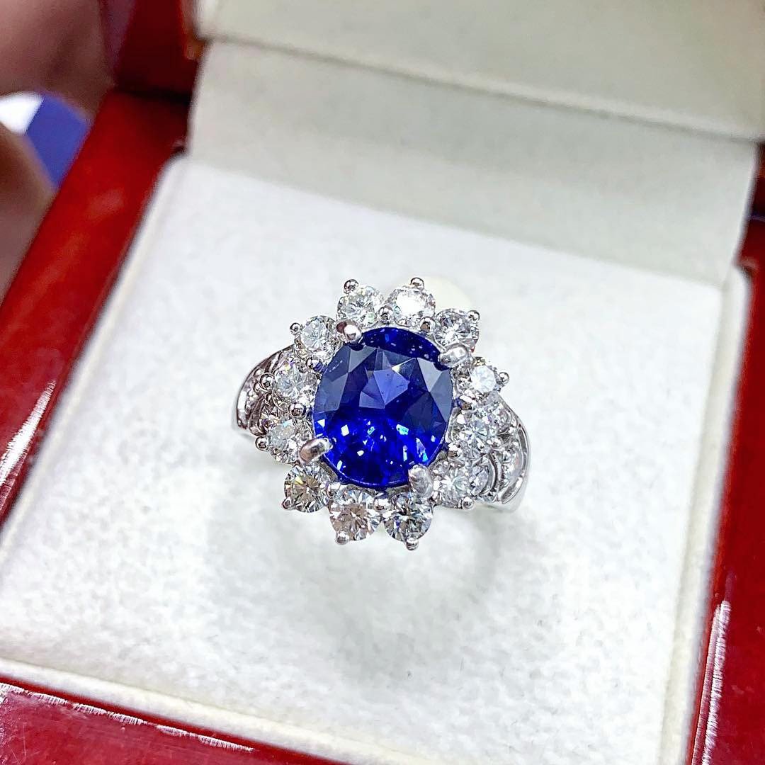 CEYLON! 4.33TCW Blue Sapphire & Diamonds in 18K solid handmade white gold ring