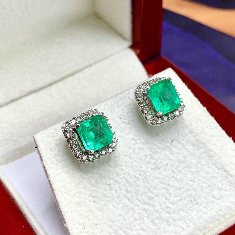 SWEET! 2.46TCW Emerald VS Diamonds in 18K solid white gold earrings studs