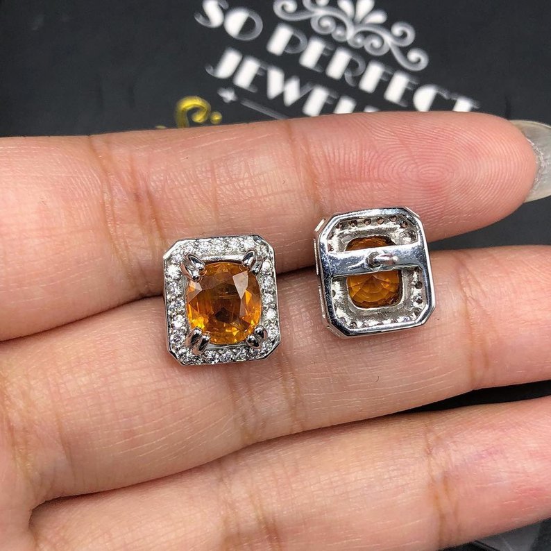 SPARKLING! 5.62TCW Yellow Sapphire