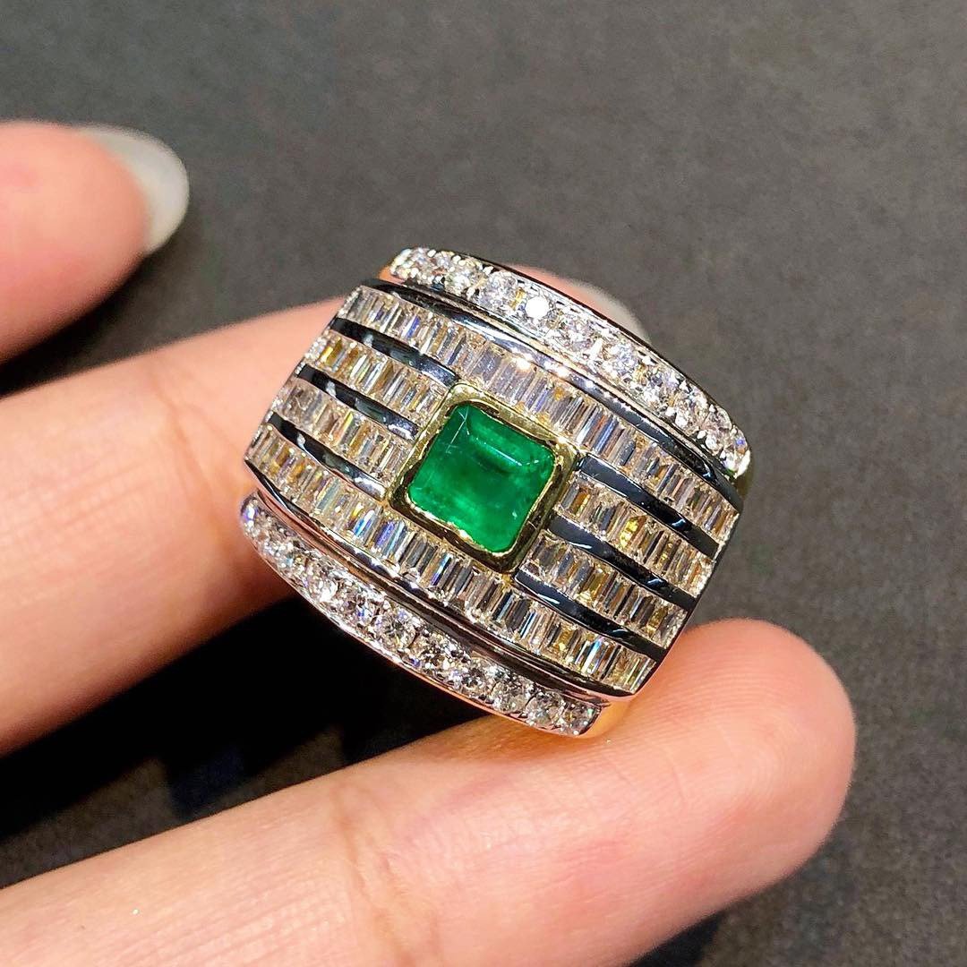 ENORMOUS 2.88CTW EMERALD & Diamonds 18K solid white gold ring