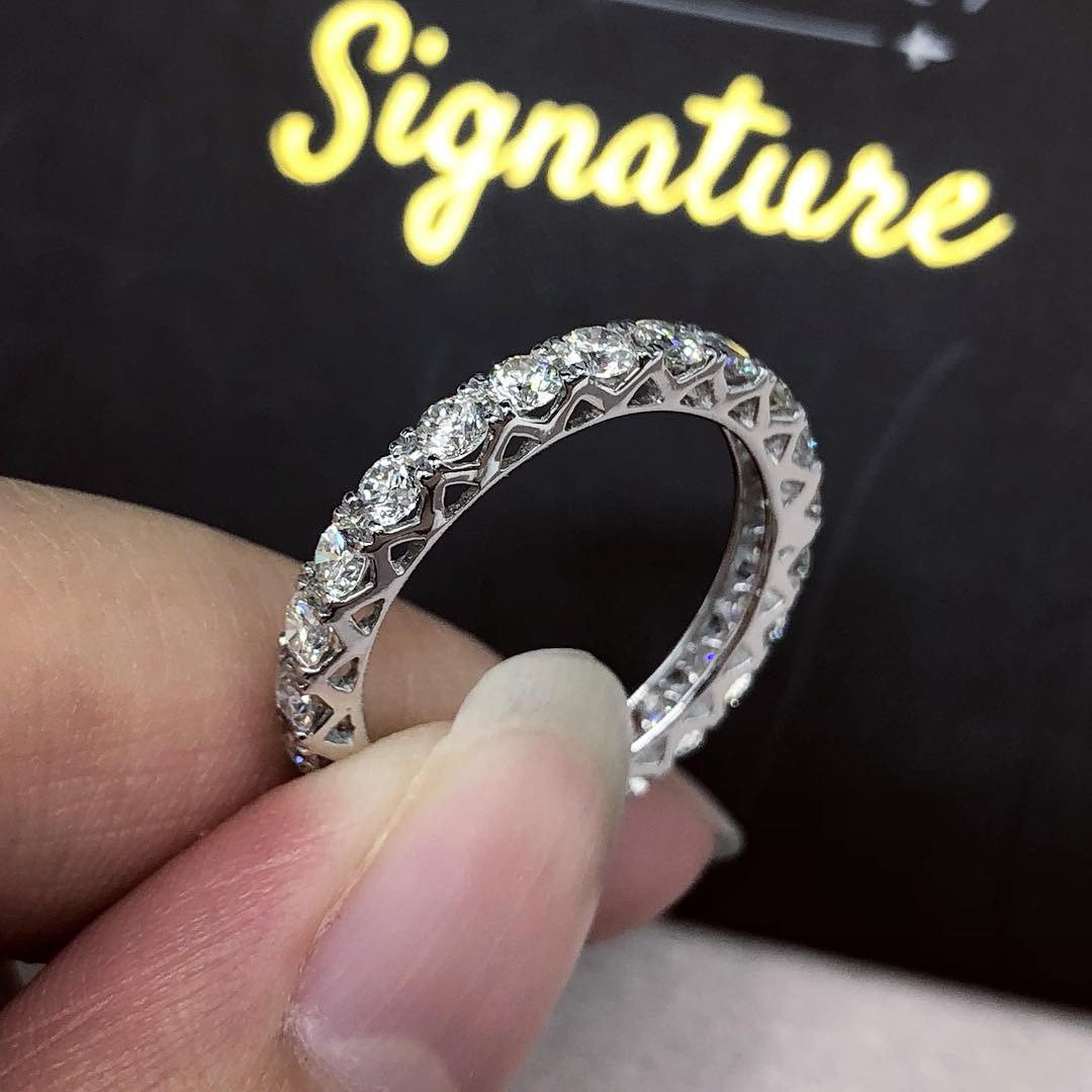 ETERNITY! Genuine F/VS Diamonds Ring