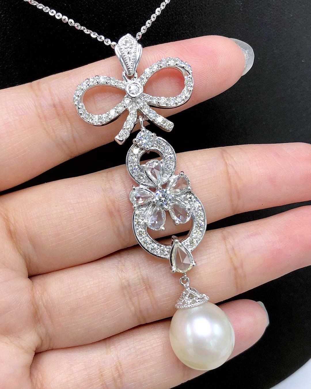 STUNNING! South Sea Pearl Rose Cut