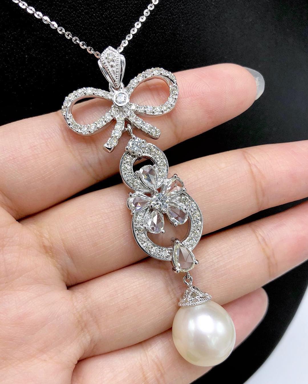 STUNNING! South Sea Pearl Rose Cut