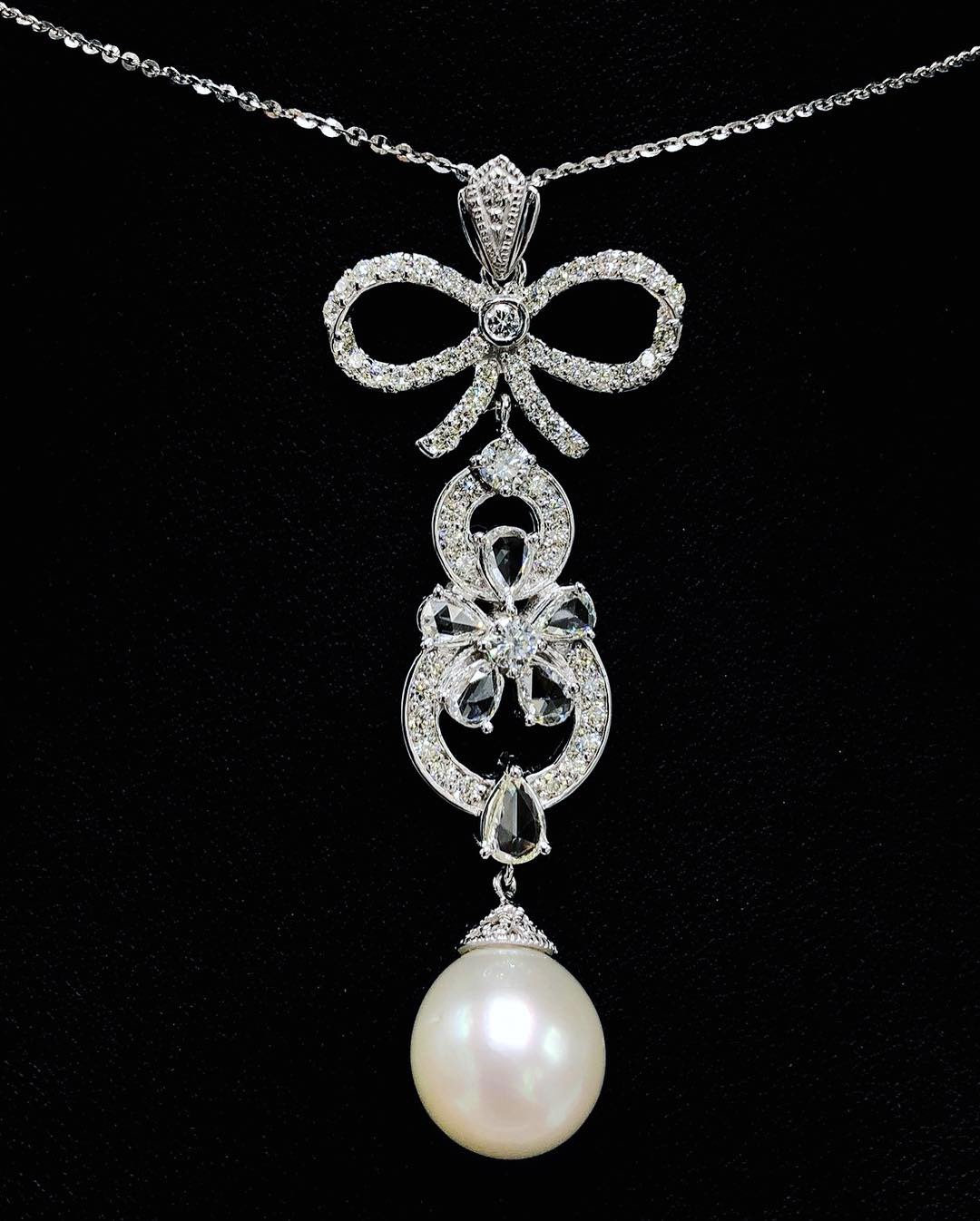 STUNNING! South Sea Pearl Rose Cut