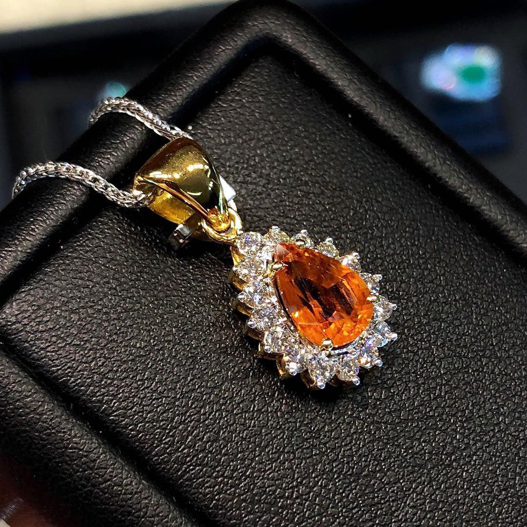 VIVID 3.49TCW ORANGE Sapphire Diamond 18K solid yellow gold pendant necklace