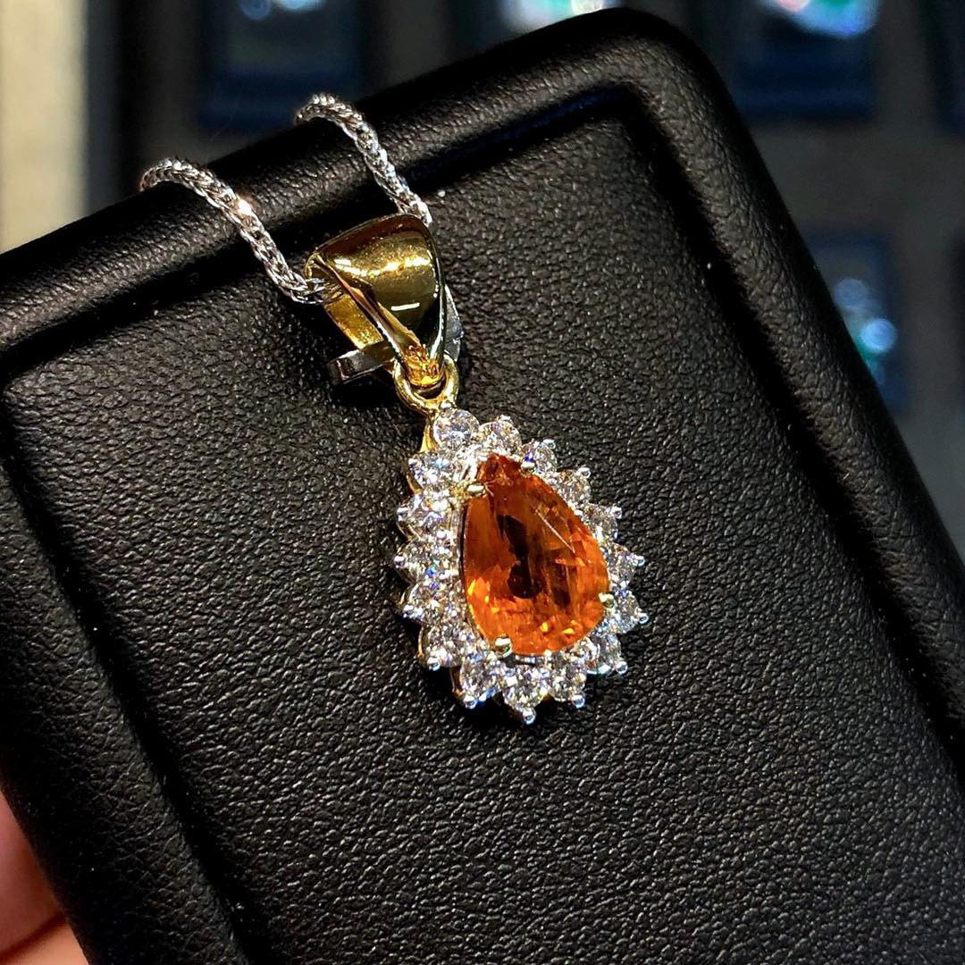 VIVID 3.49TCW ORANGE Sapphire Diamond 18K solid yellow gold pendant necklace