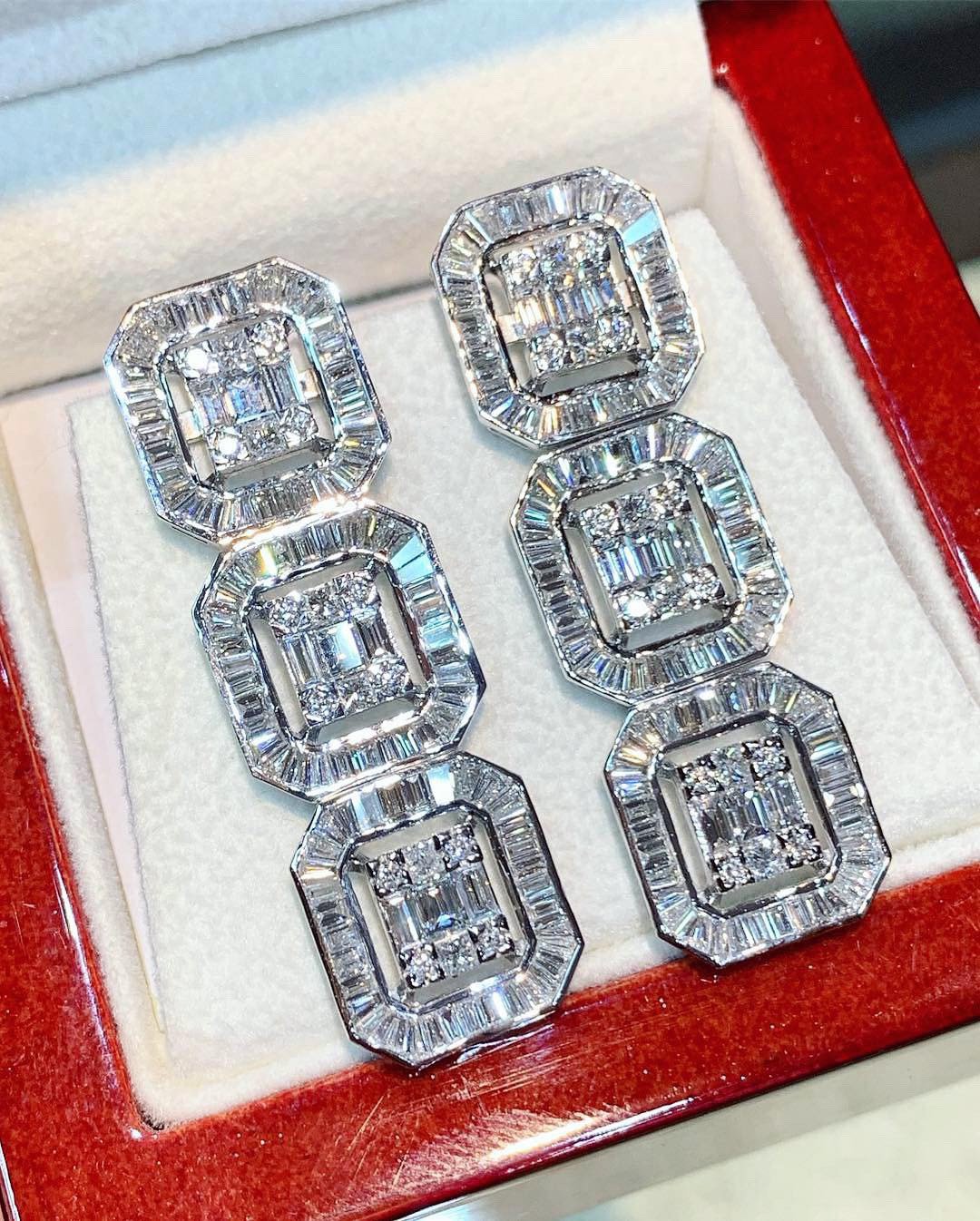 5.31TCW Emerald Cut Diamond Illusion Natural 18K solid white gold handmade earrings dangling wedding gift retacgular invisible chandelier