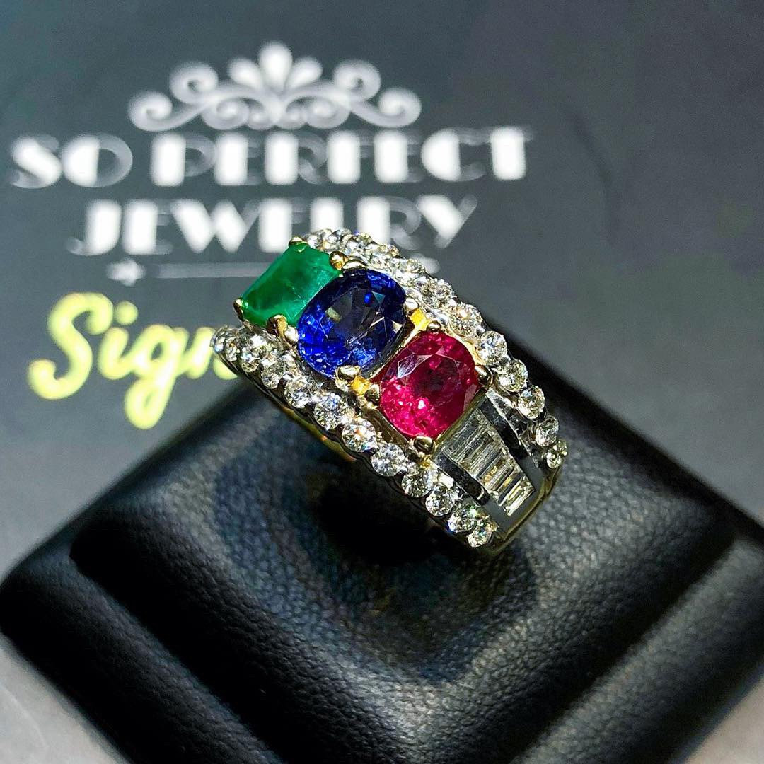 THREE STONE Ruby Emerald Sapphire Diamond in 18K solid handmade yellow gold ring blue Burma natural Colombian siamese Ceylon oval tri-stone