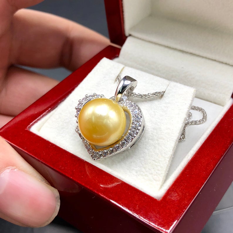 Lustrous Golden South Sea Pearl & VS Diamonds in 18K solid white gold art deco long necklace pendant bohemian unique vintage natural