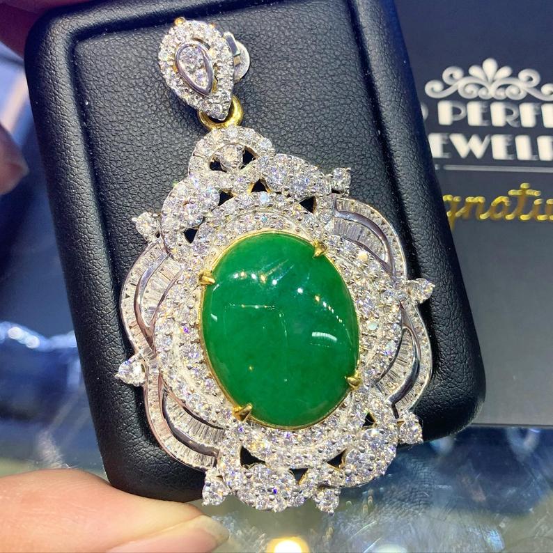 ENORMOUS 16.98TCW Burmese Jade VVS Diamonds 18k solid yellow gold pendant necklace jadeite big chain burma natural traditional chinese china