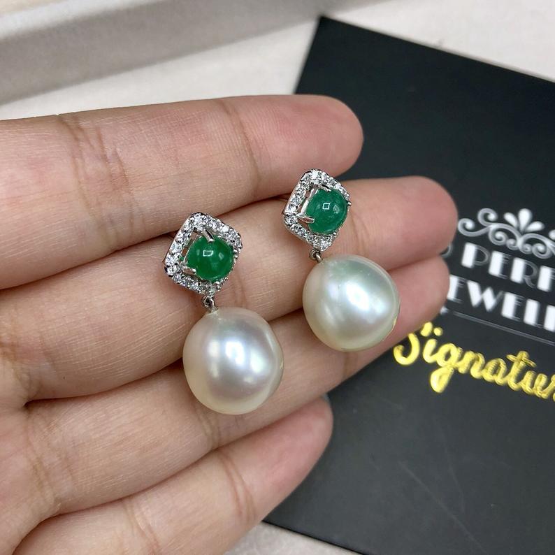 COLOMBIAN Emerald South Sea 13mm Pearls & Diamonds 18K Solid white Gold Earrings handmade white wedding estate vintage dangling drop natural