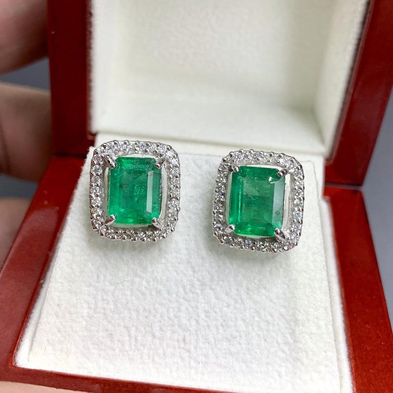 VIVID 4.75TCW Emerald VS Diamonds in 18K solid white gold earrings studs natural certified zambian Colombian halo wedding huge modern simple