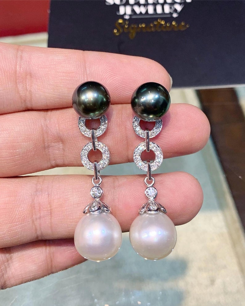 HUGE White South Sea Pearls VS Diamonds In 18K Solid White Gold Earrings dangle drop modern natural golden black chandelier tahiti genuine