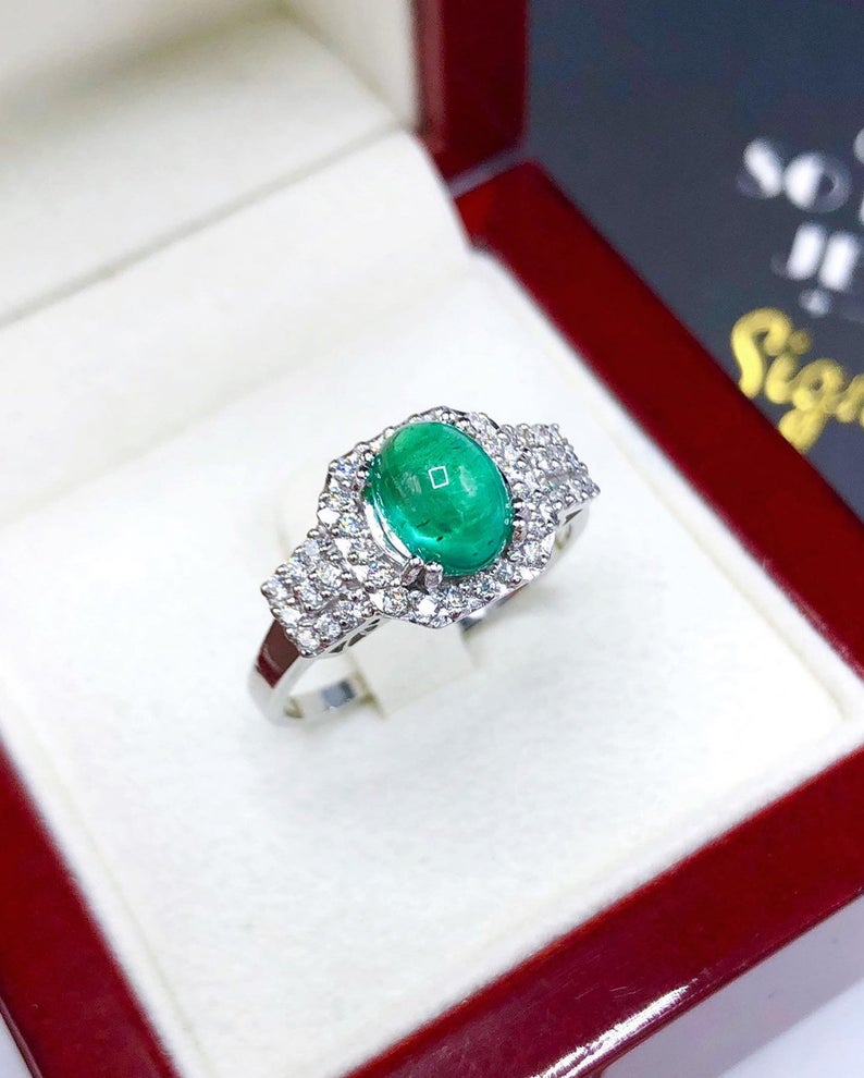 WOW! 2.60TCW Emerald & VS Diamonds in 18k solid white gold ring engagement wedding Cabochon zambian modern natural vintage valentine