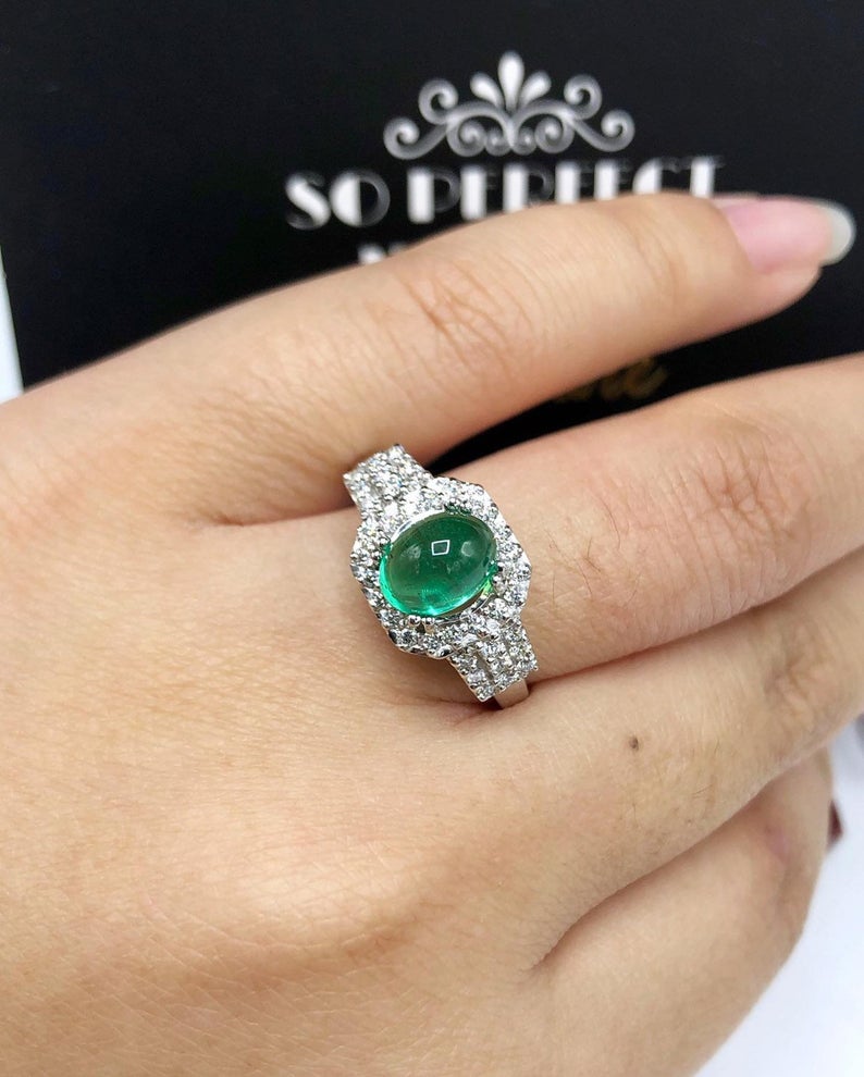 WOW! 2.60TCW Emerald & VS Diamonds in 18k solid white gold ring engagement wedding Cabochon zambian modern natural vintage valentine