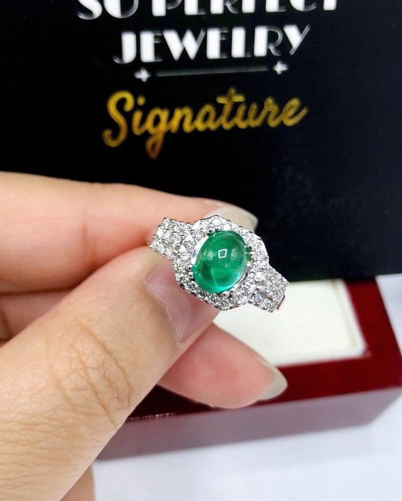 WOW! 2.60TCW Emerald & VS Diamonds in 18k solid white gold ring engagement wedding Cabochon zambian modern natural vintage valentine