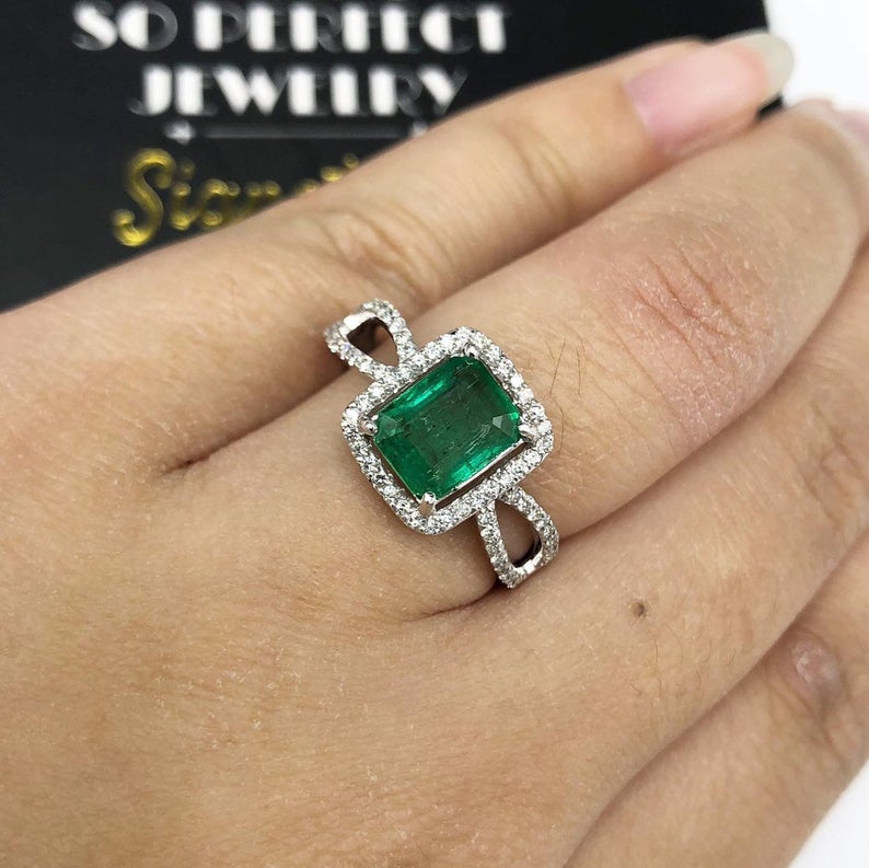 STUNNING! 2.40TCW Emerald VS Diamond 18k solid white gold ring engagement wedding colombian zambian Double halo modern natural art deco big