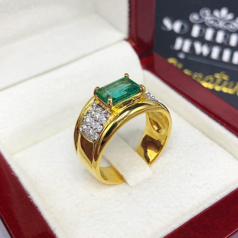 MENS! 2.14TCW Natural Emerald & Diamonds handmade 18K Solid Yellow gold ring estate certified zambian colombian gentleman green man unisex