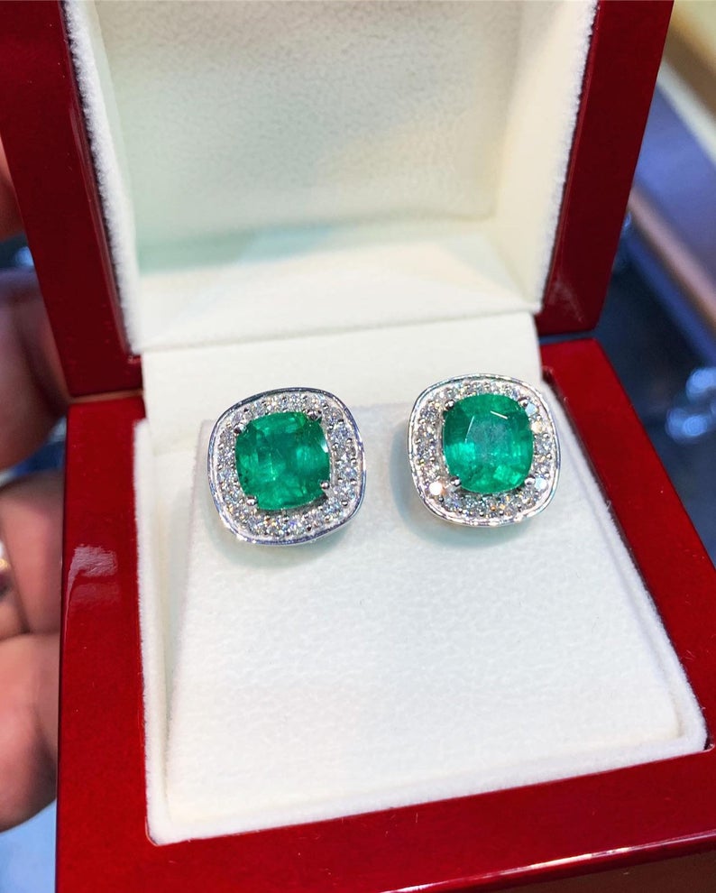 VIVID! 5.49TCW Emerald VS Diamonds in 18K solid white gold earrings studs natural certified zambian Colombian halo wedding modern oval green