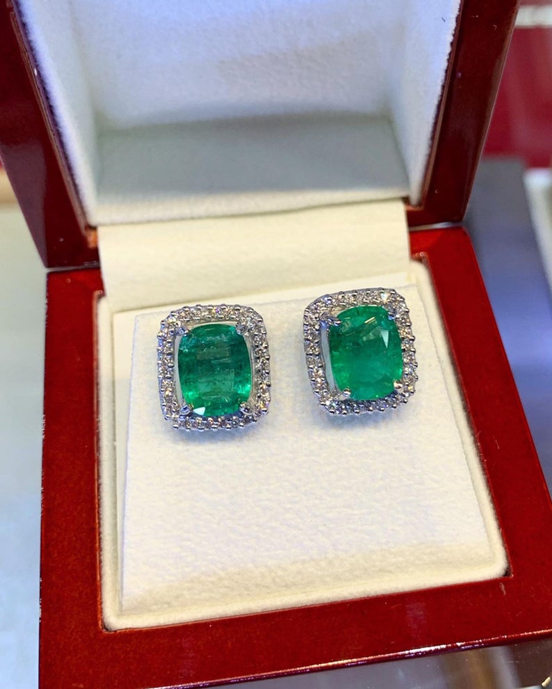 WOW! 5.00TCW Emerald VS Diamonds 18K solid white gold earrings studs natural cushion certified zambian Colombian halo wedding oval green