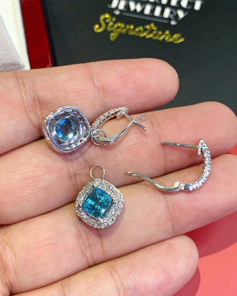 DANGLING 6.65TCW Blue Zircon VS Diamonds 18K solid white gold earrings chandelier sky drop vintage cocktail dinner party blue sky natural