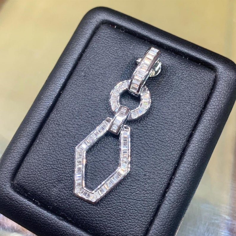 STUNNING! 1.35TCW Baguette Diamond Dangling Illusion Natural 18K solid white gold pendant necklace wedding retacgular art deco geometry big