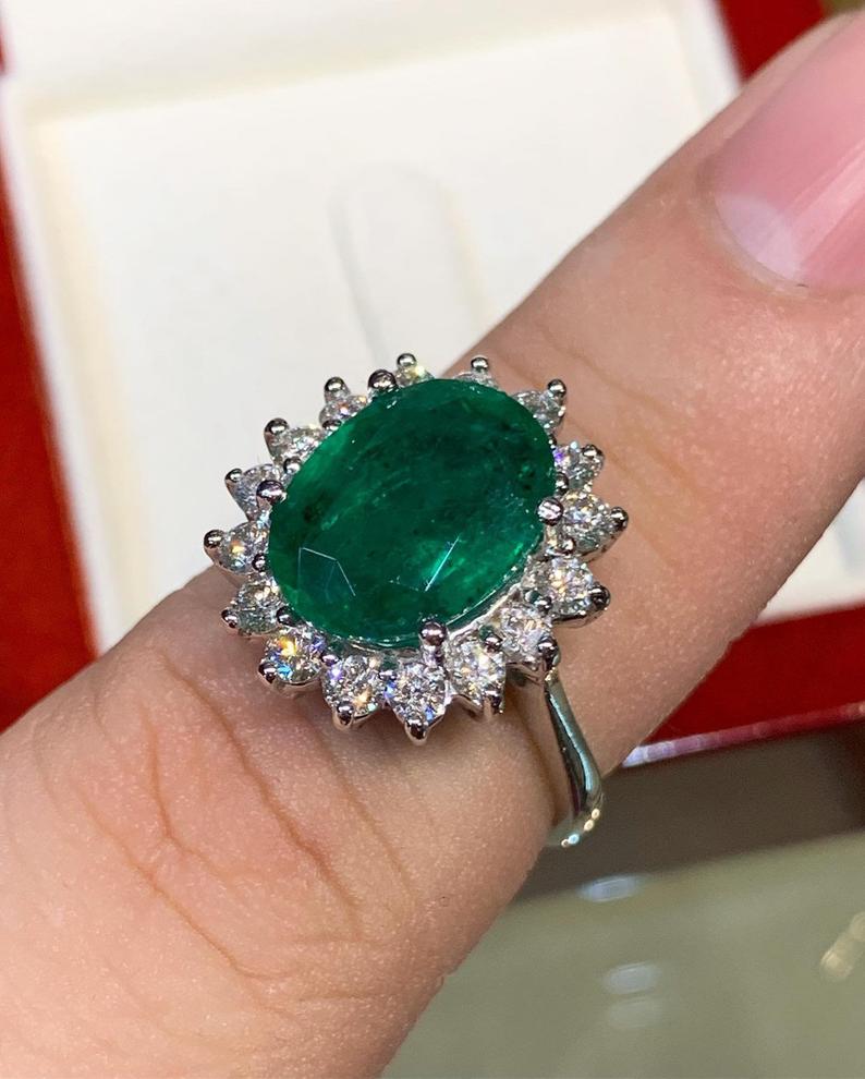 VIVID 5.57TCW Emerald & VS Diamonds in 18k solid white gold ring engagement wedding colombian zambian modern natural vintagr christmas gift