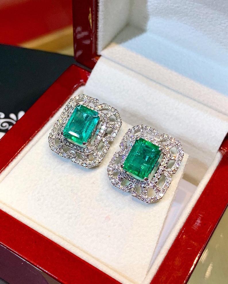 STUNNING! 5.04TCW Emerald VS Diamond 18K solid white gold earrings studs natural certified zambian Colombian halo wedding zambia art deco