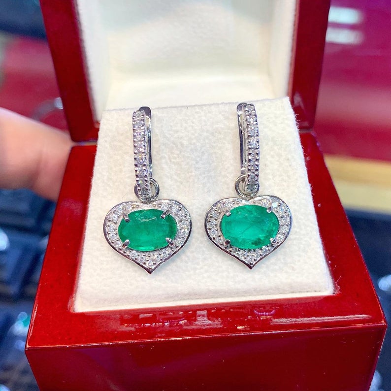 Dangling! 2.78TCW Green Emerald Diamond 18K solid WHITE gold handmade earrings dangle drop white gold chandelier zambia Colombian oval heart