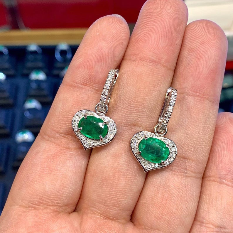 Dangling! 2.78TCW Green Emerald Diamond 18K solid WHITE gold handmade earrings dangle drop white gold chandelier zambia Colombian oval heart