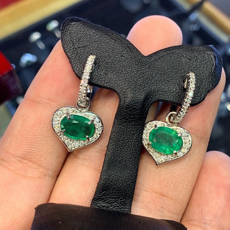 Dangling! 2.78TCW Green Emerald Diamond 18K solid WHITE gold handmade earrings dangle drop white gold chandelier zambia Colombian oval heart