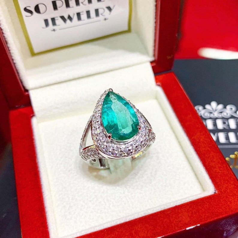 NATURAL 6.75TCW EMERALD Diamonds 18K solid white gold ring engagement huge authentic zambian handmade cocktail colombian halo pear teardrop