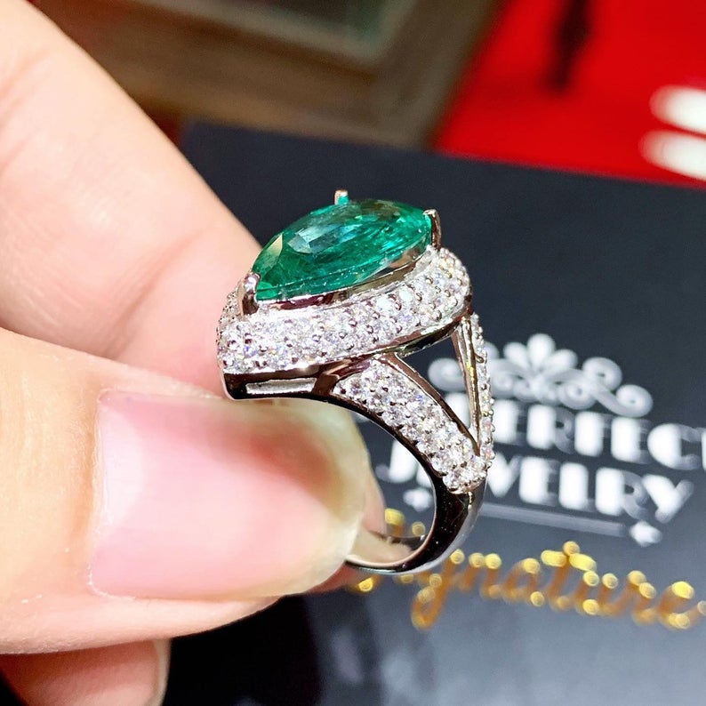 NATURAL 6.75TCW EMERALD Diamonds 18K solid white gold ring engagement huge authentic zambian handmade cocktail colombian halo pear teardrop