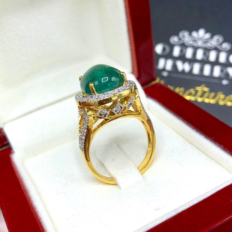 HUGE 7.18TCW Emerald VS Diamonds in 18k solid yellow gold ring engagement wedding colombian zambian modern natural vintage estate cabochon