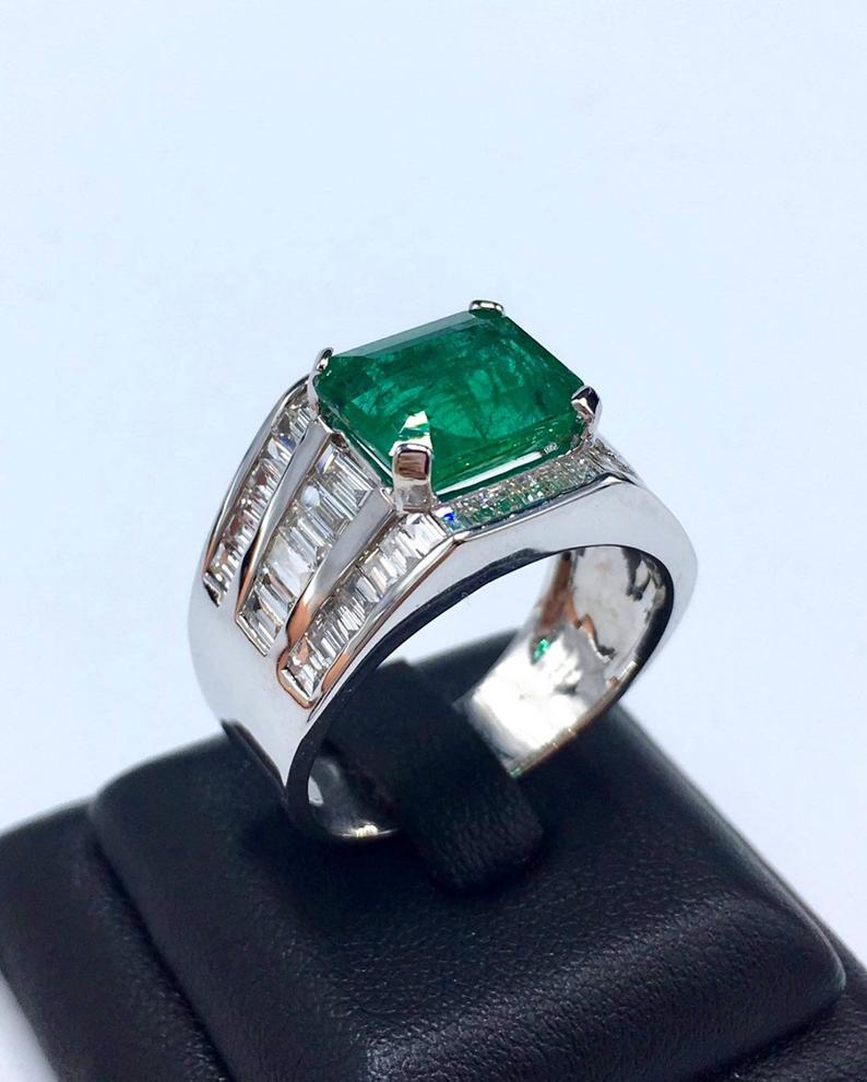 HIC! 7.02TCW Natural Emerald Diamonds handmade 18K Solid White gold mens ring estate certified zambian colombian gentleman unisex man