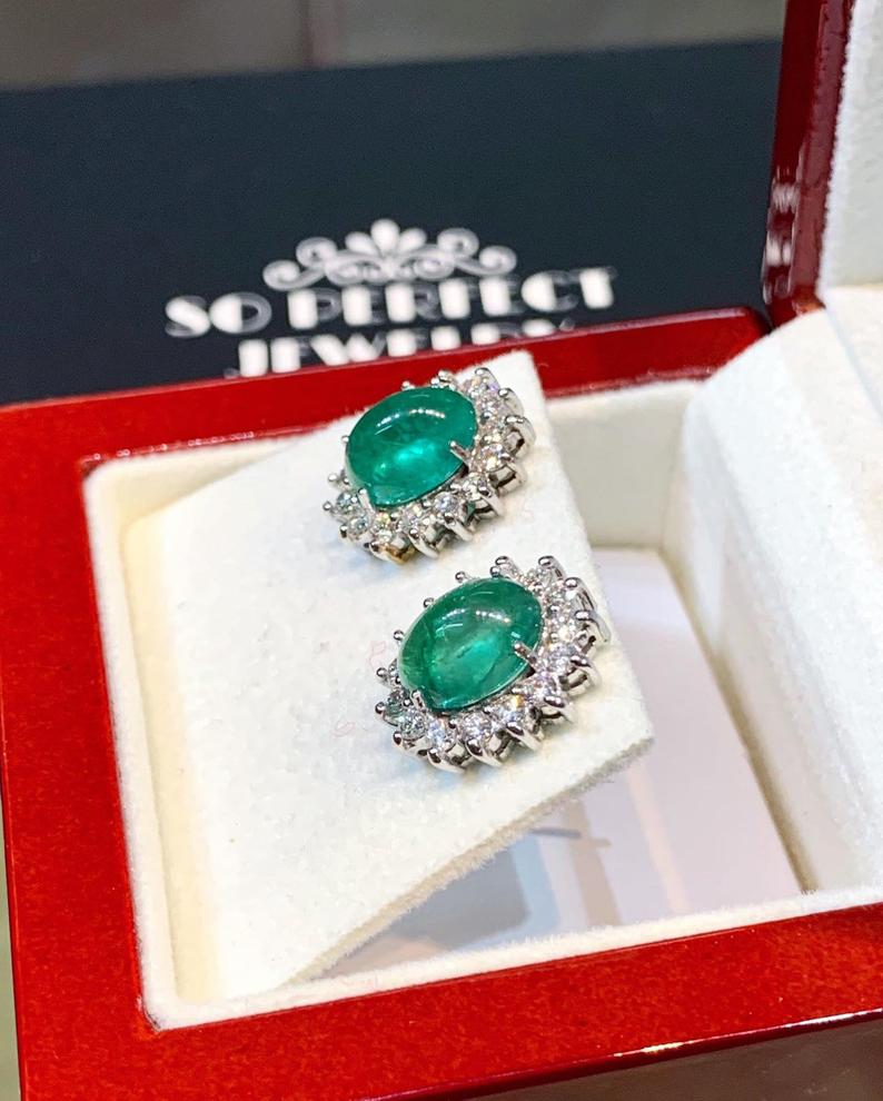 WOW! 5.65TCW Emerald VS Diamond 18K solid white gold earrings studs natural zambian Christmas halo wedding zambia cabochon clean vintage big